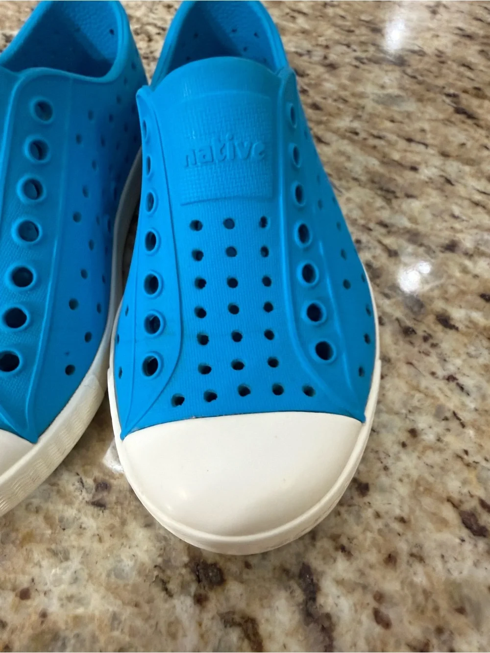 Toddler Native Jefferson Slip On Water Shoes Lightweight Aquarius Blue C9